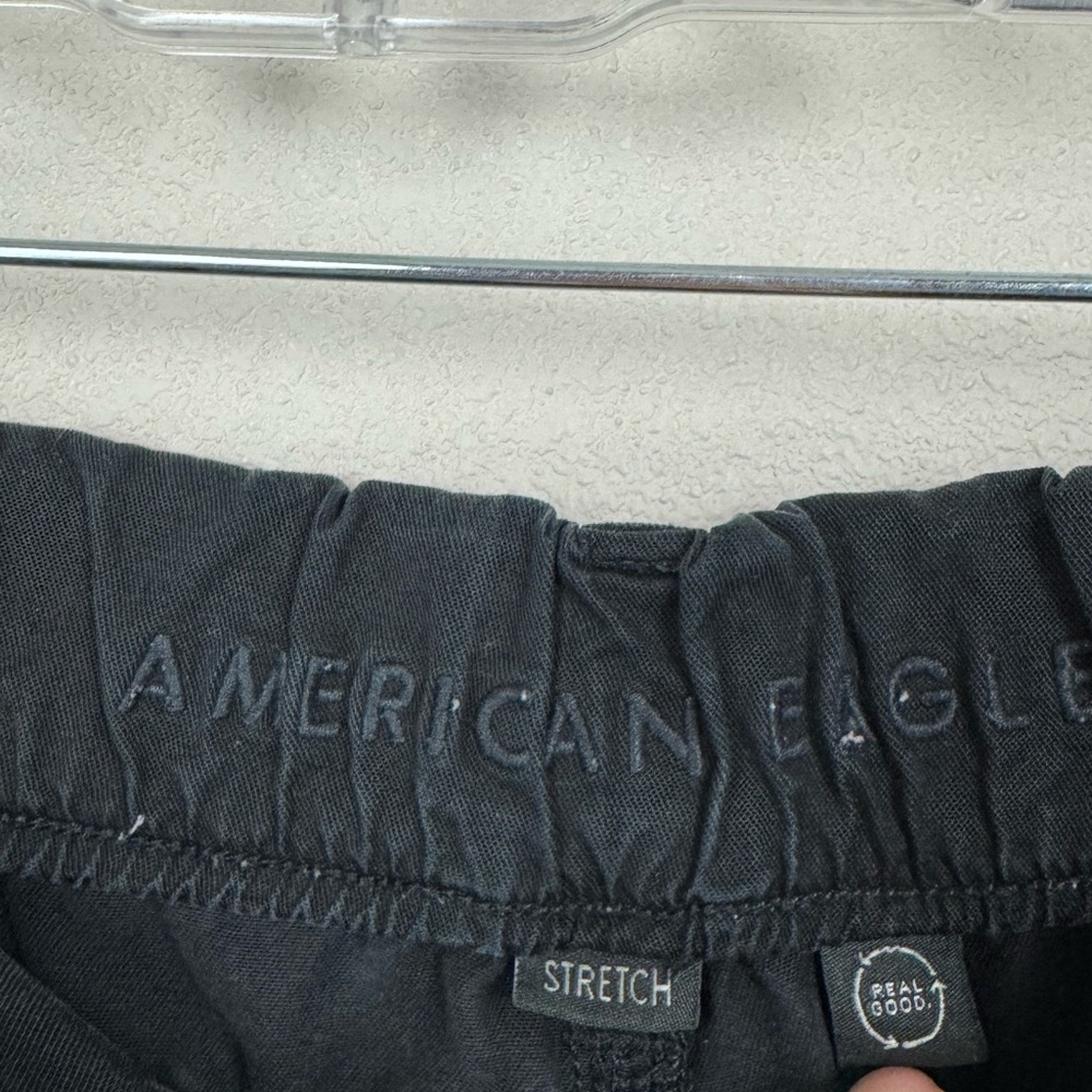 American Eagle Black Cargo Pants Mid Rise Baggy Wide Leg Size 12 - Picture 5 of 8